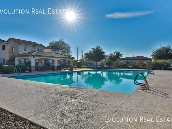 4616 E Laurel Ct, Gilbert, AZ 85234