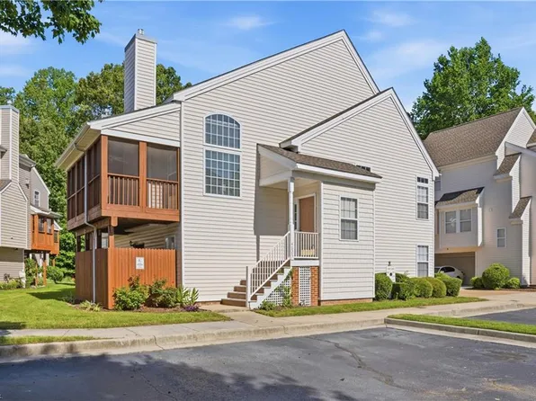4025 Palmer Ct, Suffolk, VA 23435