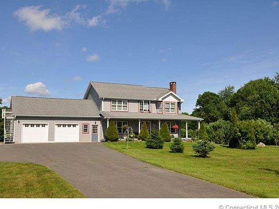 4th image of 100 Hartland Blvd
