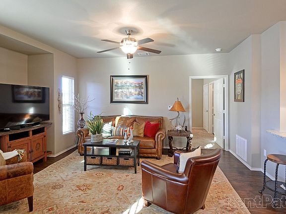 2nd image of 3101 SW 58th Ave #Def79aad7