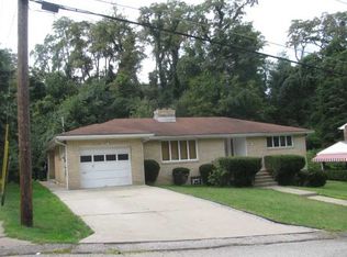 456 Springdale Dr, Pittsburgh, PA 15235