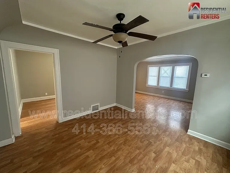 223 W Keefe Ave — Photo 6