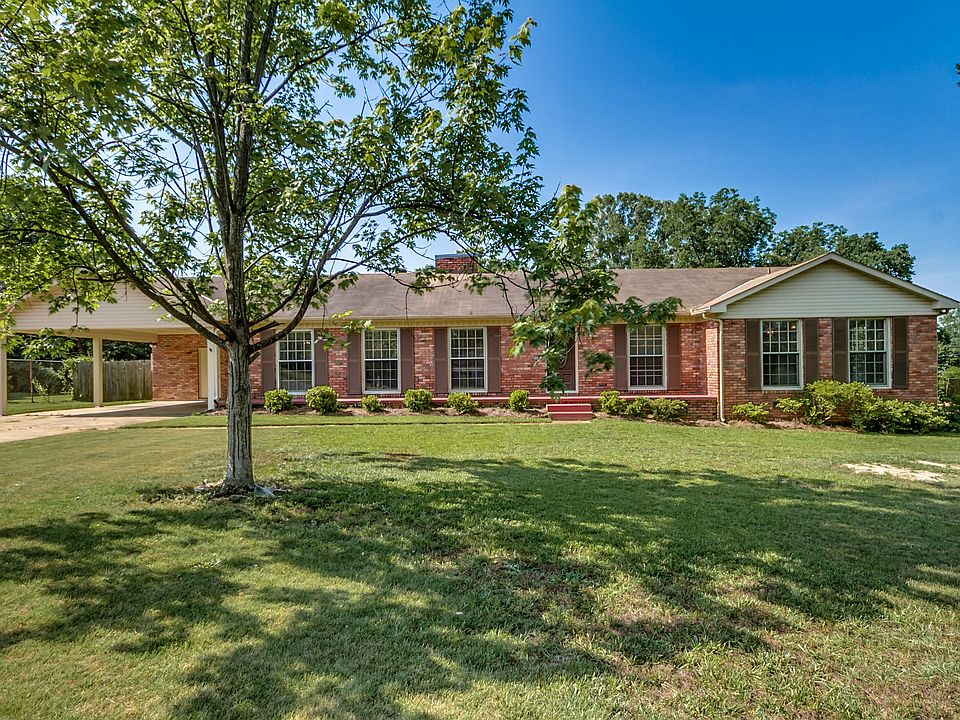 1st image of 2609 Woodland Hills Dr