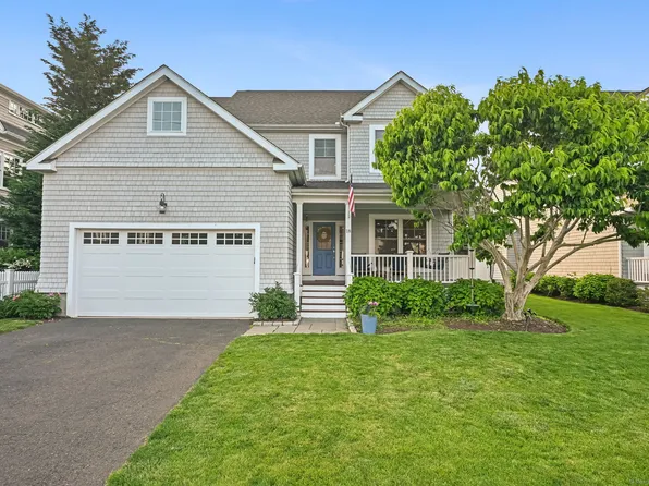 (undisclosed Address), Fairfield, CT 06824