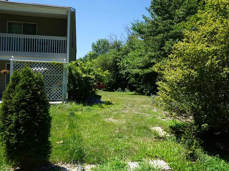 3219 Crystal Ct — Photo 13