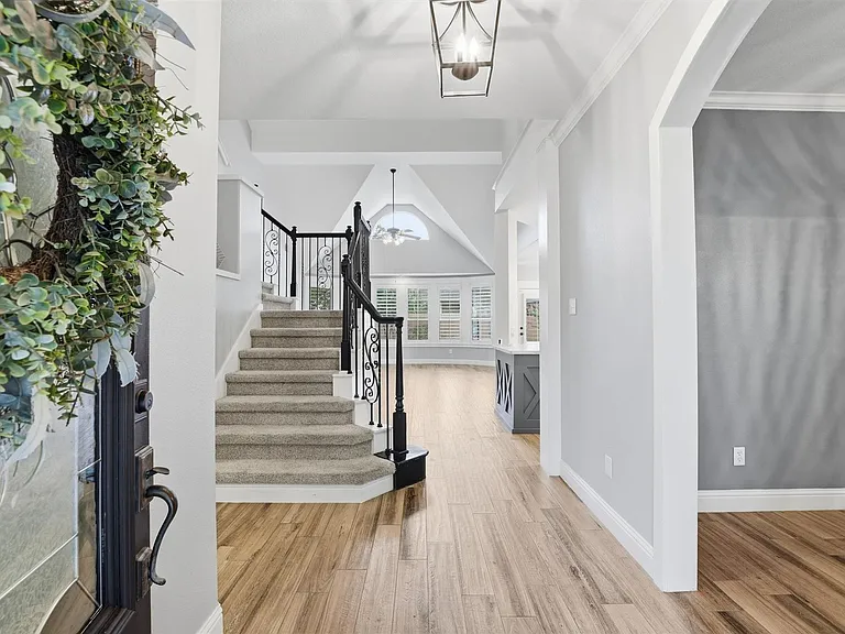 15815 Mossy Shores Ct — Photo 2