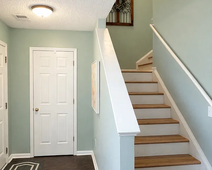 275 Dunning Rd — Photo 8