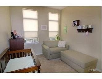 5th image of 2933 N Clybourn Ave Unit 403