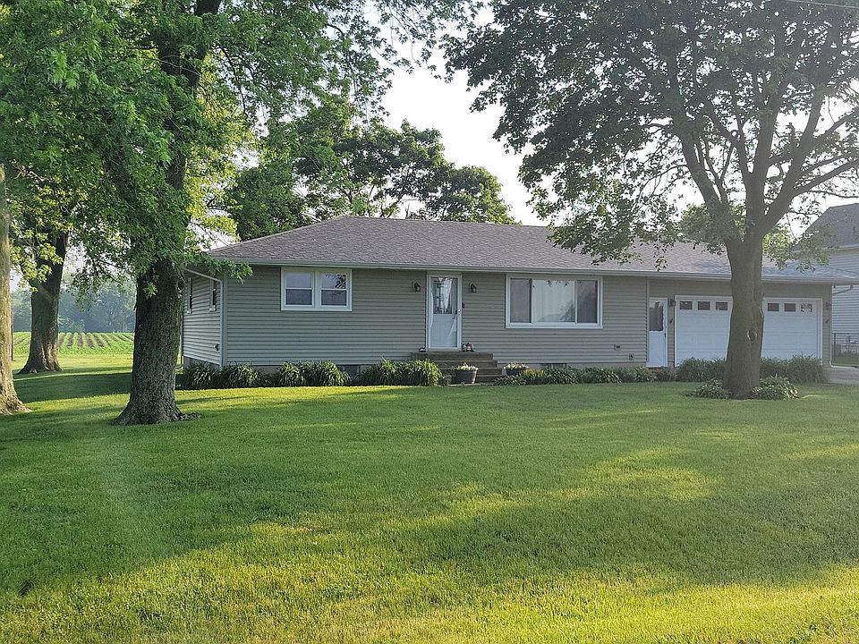 2nd image of 512 W 1st St