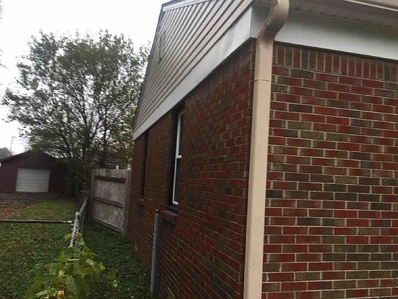 5th image of 8764 E 46th St