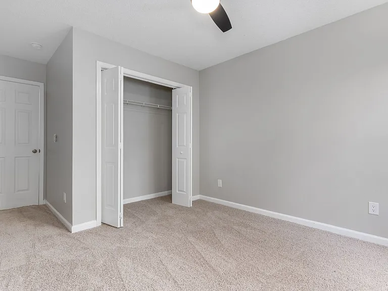 1021 Aderley Oak Dr — Photo 19