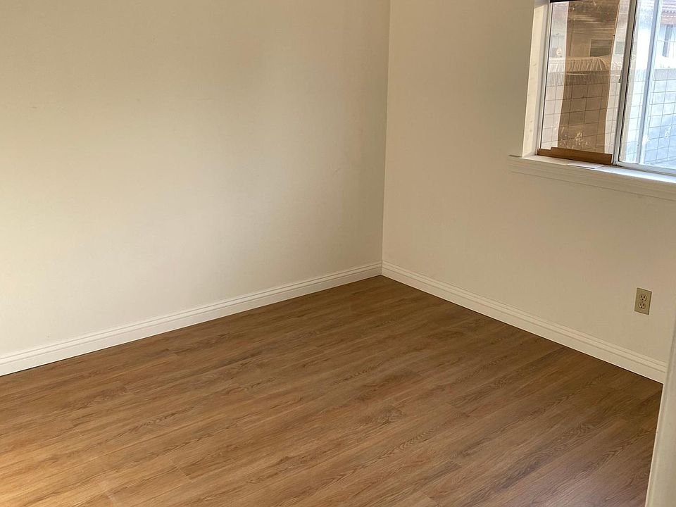 2nd image of 13035 Amar Rd