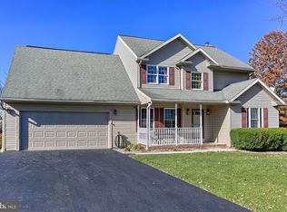 50 Fox Tail Dr, Hanover, PA 17331
