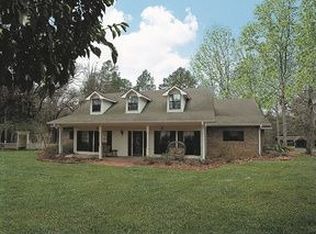 321 Kings Dr, Pineville, LA 71360