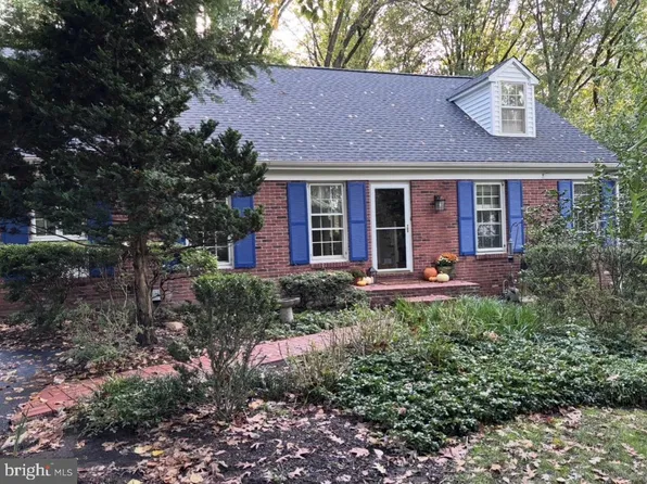 770 Hedges Ln, Wayne, PA 19087
