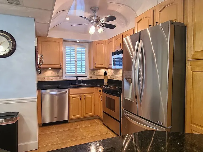 3300 W Rolling Hills Cir #104 — Photo 3
