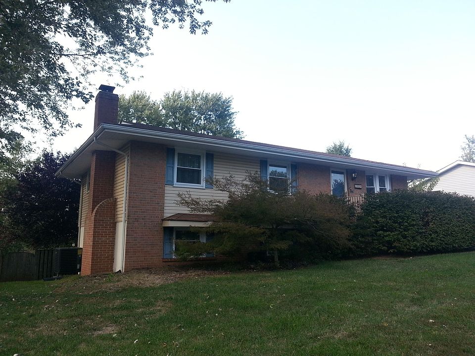 1st image of 1903 N Amelia St