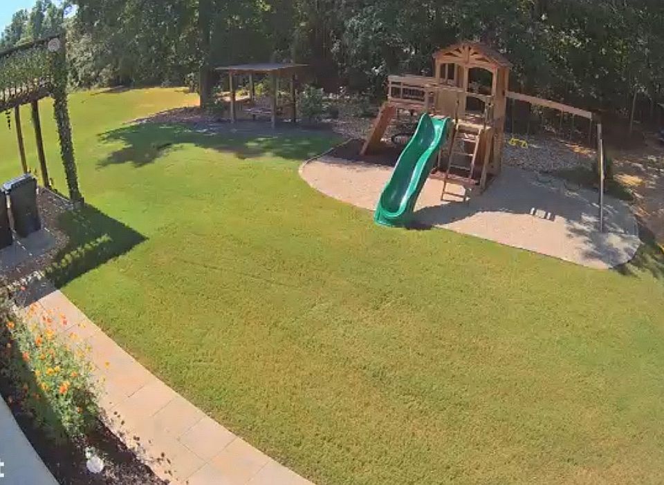 1st image of 70 Trelawney Dr