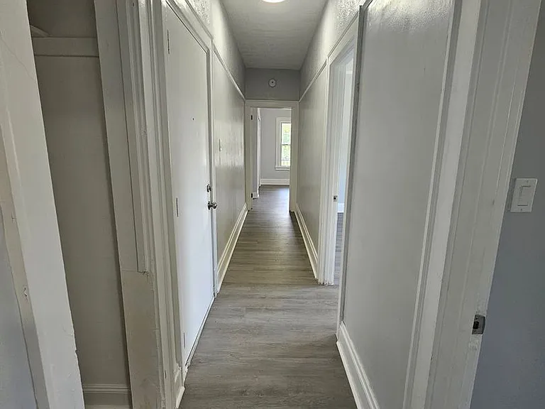 14201 Westropp Ave — Photo 25