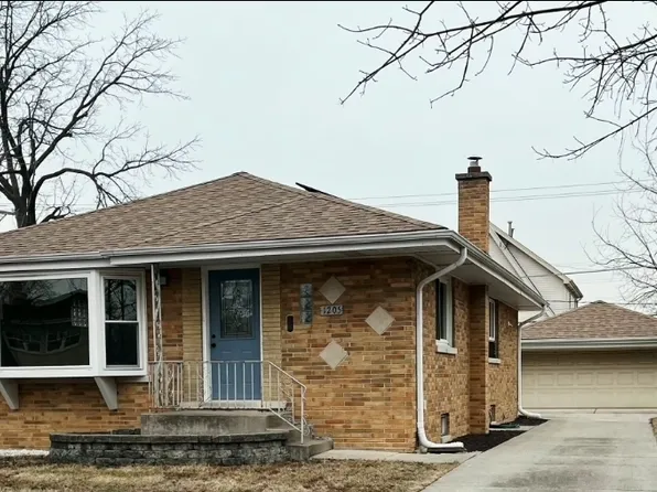 (undisclosed Address), La Grange Park, IL 60526