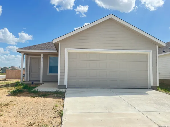 288 Sage Drive, Jourdanton, TX 78026