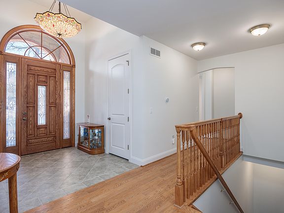 4th image of 1629 Ottawa Trail Ct