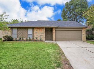 16815 Swanmore Dr, Humble, TX 77396