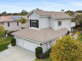 27825 Sunset Hills Dr, Valencia, CA 91354
