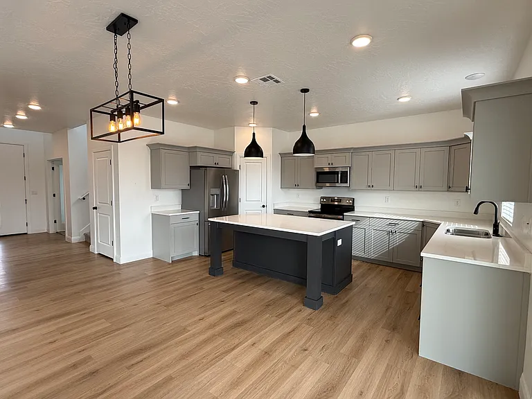 1186 Marlowe Way — Photo 10
