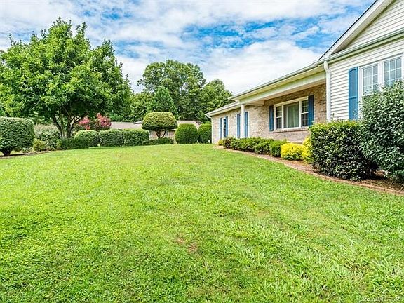 5th image of 285 Tillman Dr