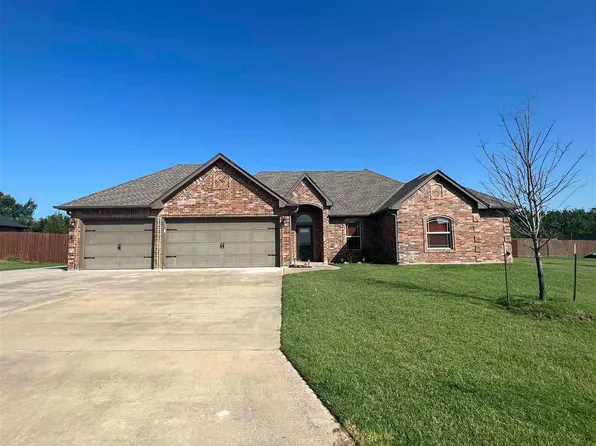 1209 Baybrook Dr, Elgin, OK 73538