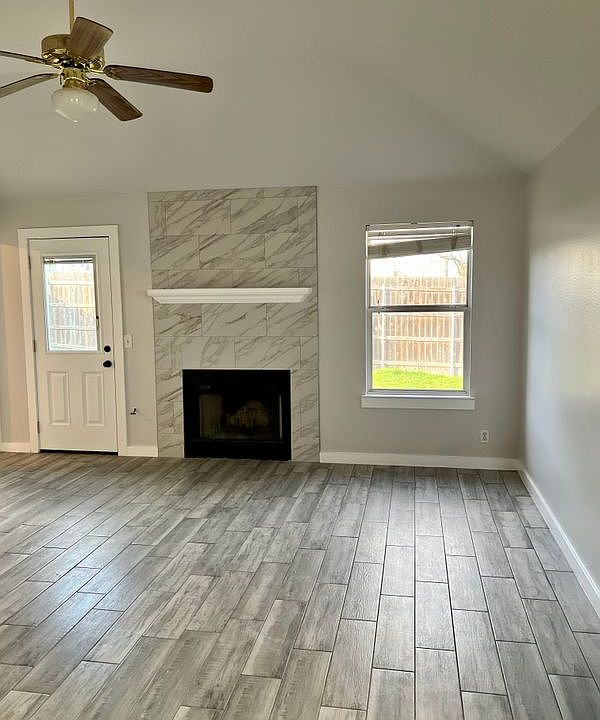 2nd image of 1616 Saint Leger St