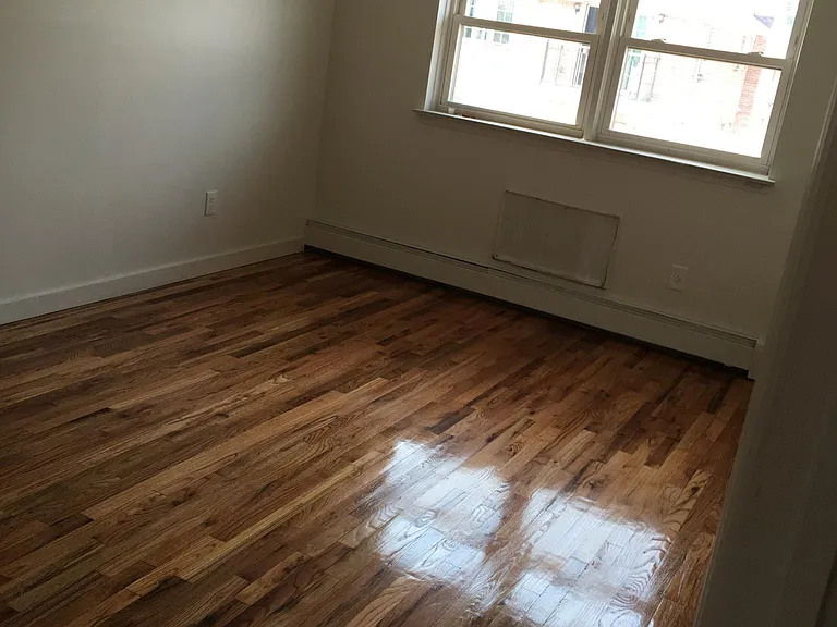 14019 Quince Ave #2 — Photo 4