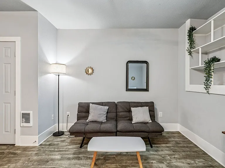 CENTER VIEW APARTMENTS- LIVE YOUR BEST LIFE HERE! — Photo 21