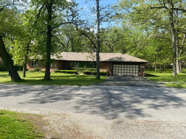 1903 Richton Rd, Steger, IL 60475