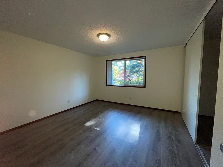 9738 SE 42nd Ave #2 — Photo 19