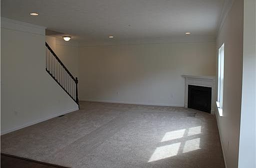 2nd image of 239 Walnut Dr