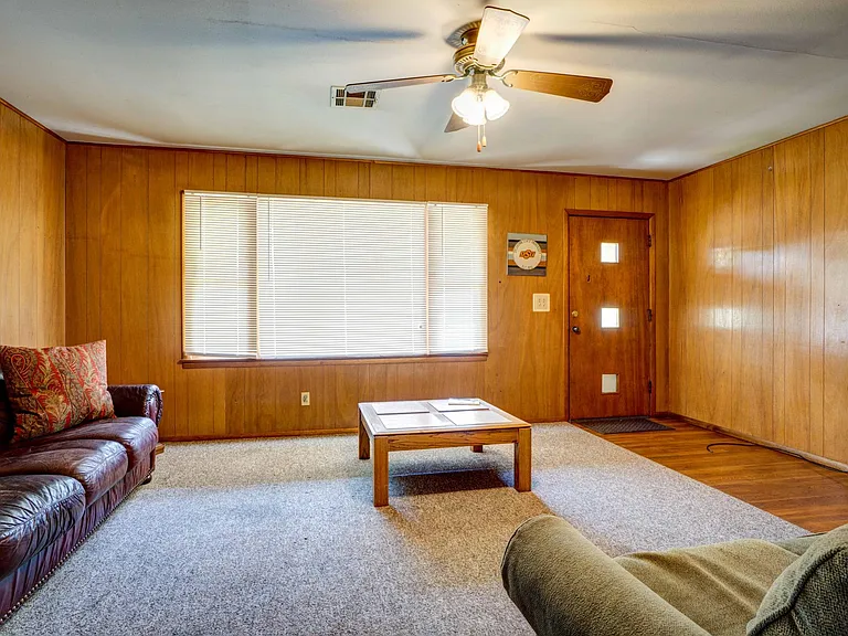 420 N Husband St — Photo 6