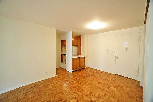 2nd image of 2750 Homecrest Ave APT 224