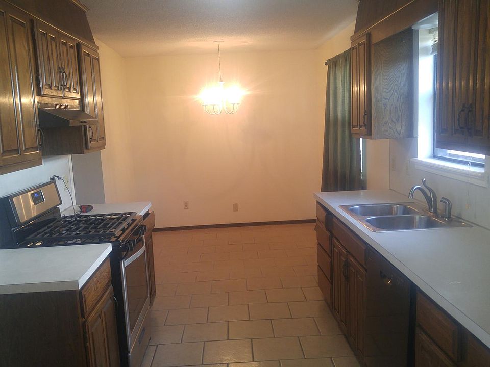 2nd image of 13218 E 37th St