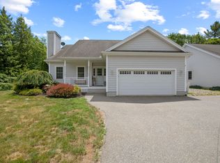 66 Carriage Ln #66, Brunswick, ME 04011
