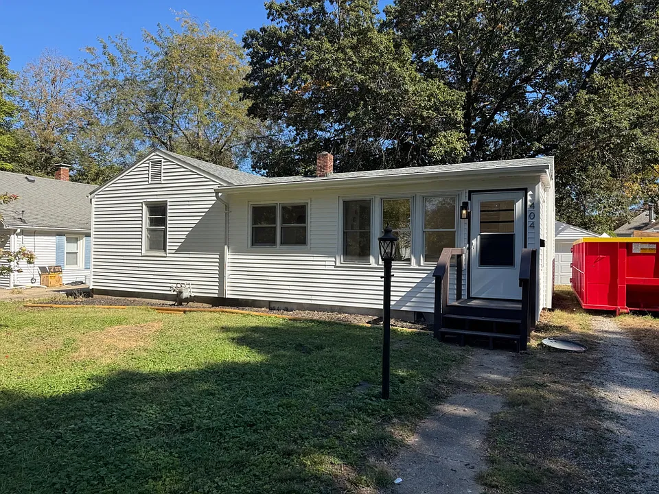 404 S 4th St
