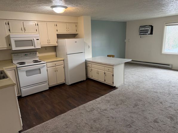 1525-1547 E Foxcliff Dr S