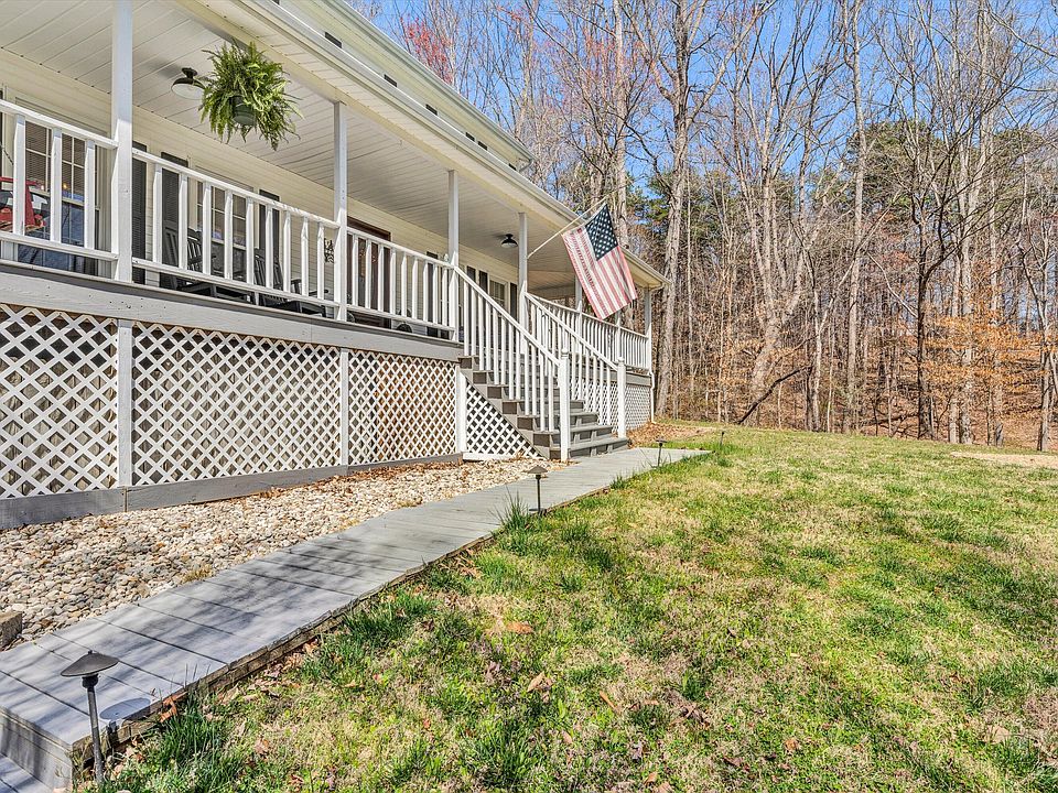 210 Brookledge Dr, Vinton, VA 24179 Zillow