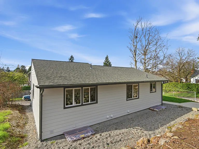 5801 S Cushman Ave #1 — Photo 16