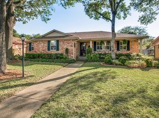 2525 Fenestra Dr, Dallas, TX 75228