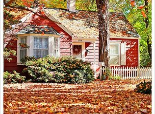 1358 S Fremont Ave, Springfield, MO 65804