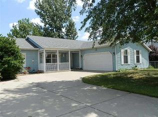 2343 Garden Dr, Janesville, WI 53546