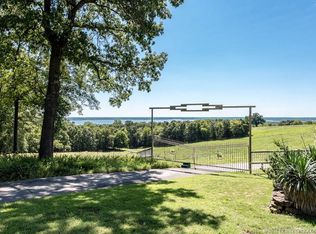 207 Crane Ln, Afton, OK 74331