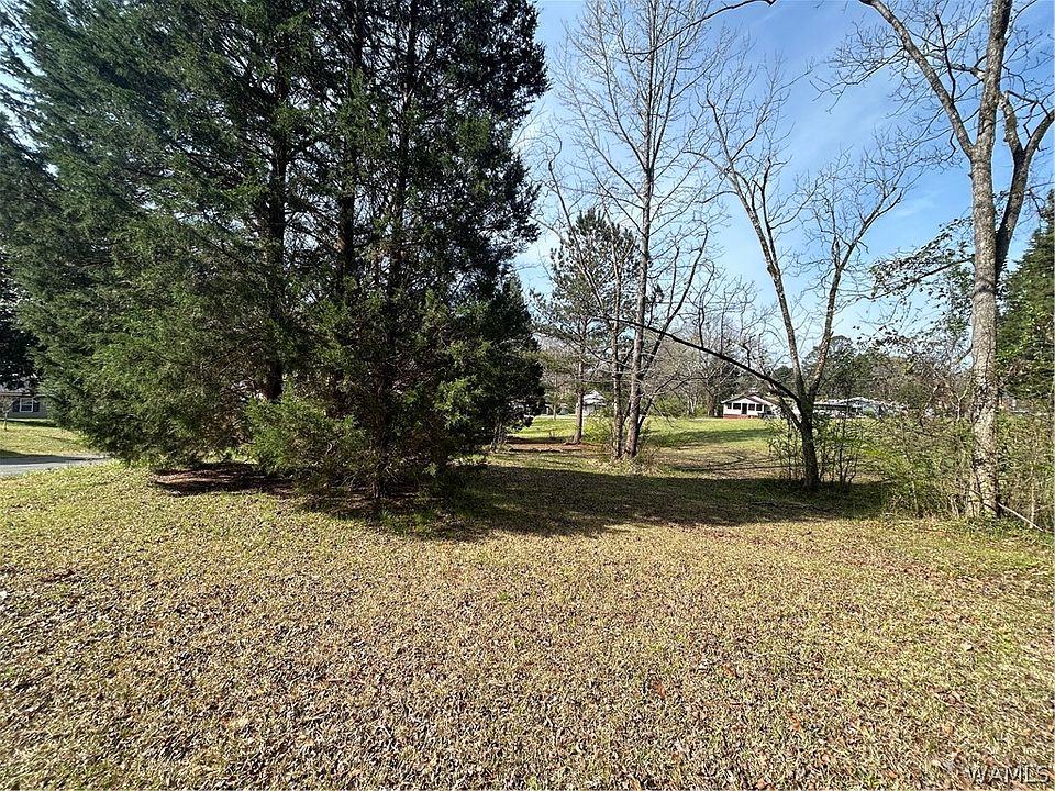 2nd image of 460 4th Ave NW